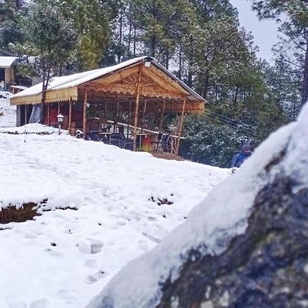 Mukteshwar Grand Retreat Kültér fotó